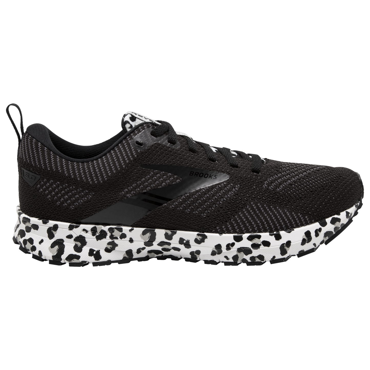 Women's Brooks Revel 5, Black/White/Silver, 9 B Medium