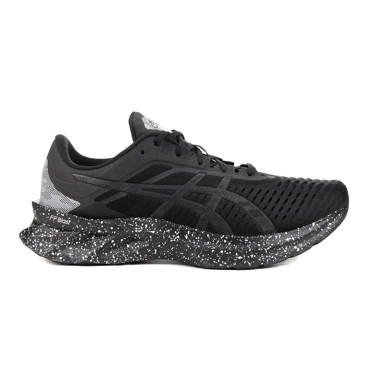 Men's Asics Novablast, Black/Black, 10.5 Medium