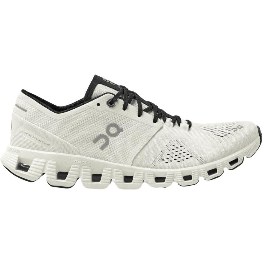 Women's On Cloud X 3, White/Black, 7.5 B Medium